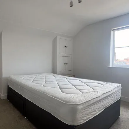 Rent this 1 bed room on The Englands Glory in London Road, Gloucester