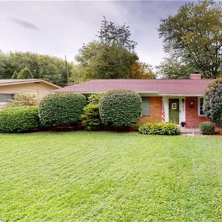 Buy this 3 bed house on 1678 Meadows Road in Redbird, Lake County