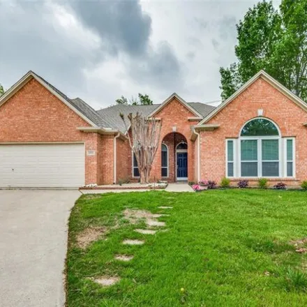 Buy this 3 bed house on 1890 Brookhollow Plaza Drive in Arlington, TX 76006