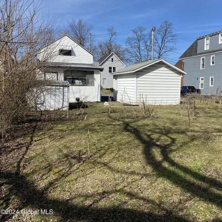 Image 6 - 549 Paige St, Schenectady, New York, 12307 - House for sale