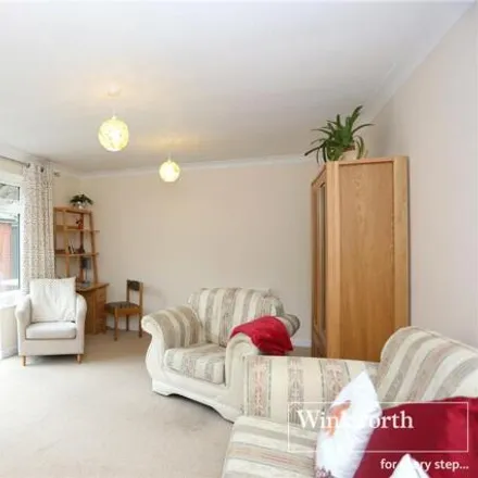 Image 2 - 49 Leigham Vale Road, Bournemouth, Christchurch and Poole, BH6 3LR, United Kingdom - House for sale