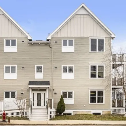 Buy this 3 bed condo on 181 Cedar Street in Somerville, MA 02144