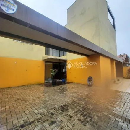 Buy this 4 bed house on Rua Manoel Figueiredo in Centro, Balneário Piçarras - SC