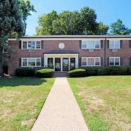 Rent this 2 bed condo on 405 Pitney Pl in New Jersey, 07960