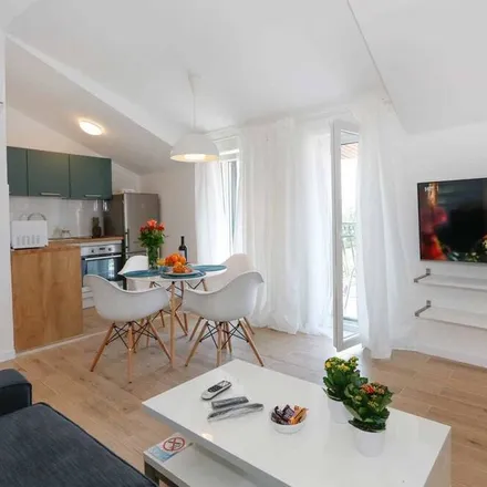 Rent this studio apartment on Ulica Frane Petrica 7
