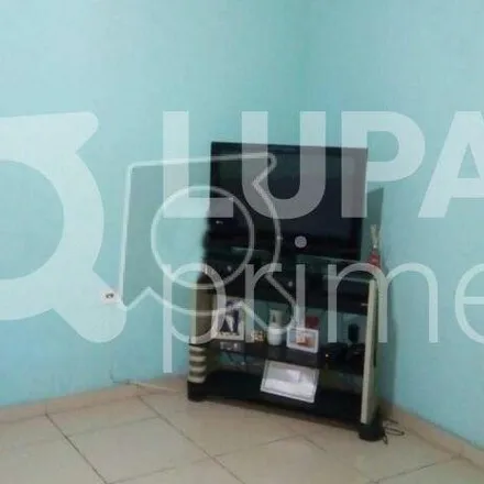 Buy this 3 bed house on Rua Alonso Peres 421 in Vila Medeiros, São Paulo - SP