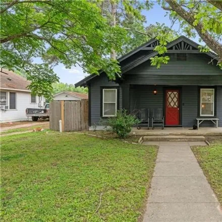 Buy this 2 bed house on 799 Maple Avenue in Rockdale, TX 76567