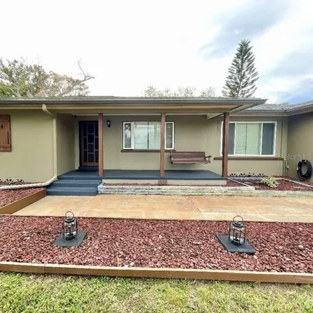 Buy this 3 bed house on 1698 Ottawa Road in Pinellas County, FL 33756