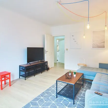 Rent this 3 bed apartment on Billrothstraße 53 in 22767 Hamburg, Germany