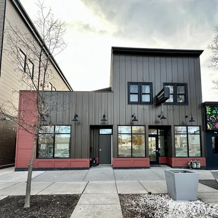 Rent this 2 bed apartment on 4008 Minnehaha Avenue