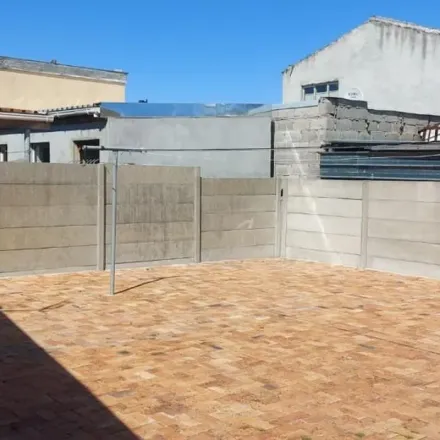 Image 7 - Kolnicks Factory Outlet, 4th Avenue, Cape Town Ward 79, Mitchells Plain, 7785, South Africa - Apartment for rent