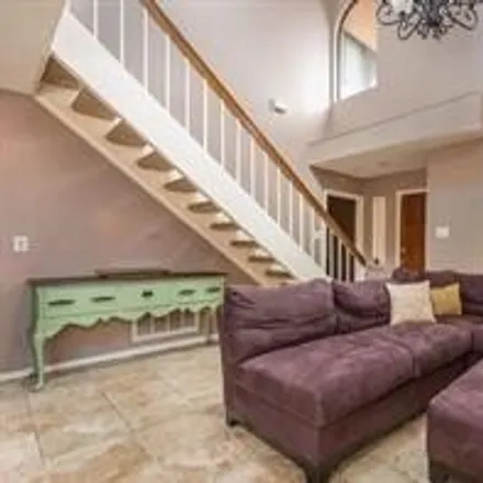 Image 3 - 8900 North MacArthur Boulevard, Irving, TX 75063, USA - Townhouse for rent