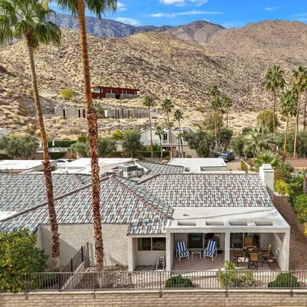 Buy this 2 bed house on 2648 West la Condesa Drive in Palm Springs, CA 92264