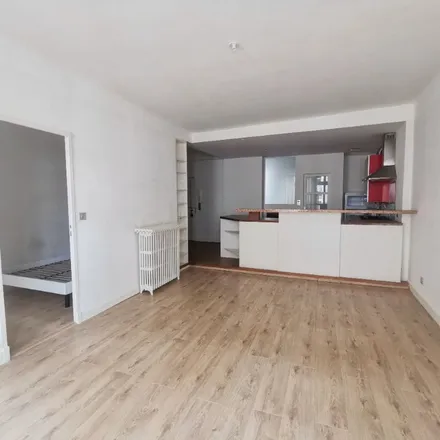 Rent this 2 bed apartment on 21 Rue de Strasbourg in 44000 Nantes, France