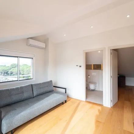 Rent this 15 bed apartment on Plaça de l'Església in 08850 Gavà, Spain