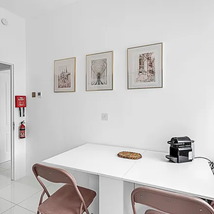 Rent this 1 bed townhouse on Bedford House in 61 Lisson Street, London