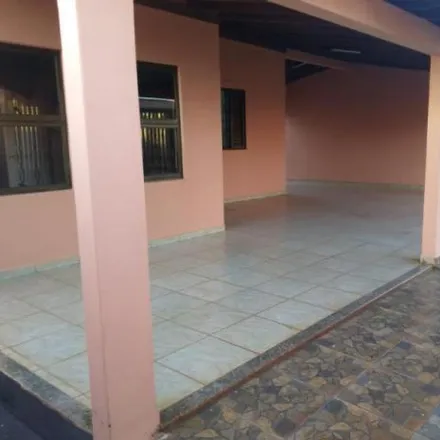 Buy this 3 bed house on Rua Antônio Domingos Franco in Platina, Ituiutaba - MG
