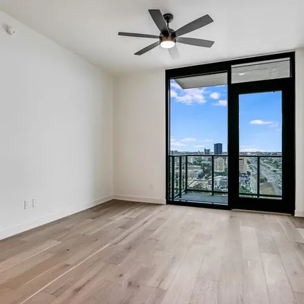 Image 8 - Vesper ATX, 84 East Avenue, Austin, TX 78701, USA - Apartment for rent