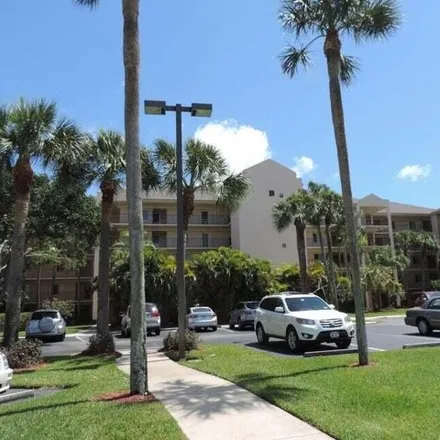 Rent this 2 bed condo on 201 Palm Avenue in Jupiter, FL 33477
