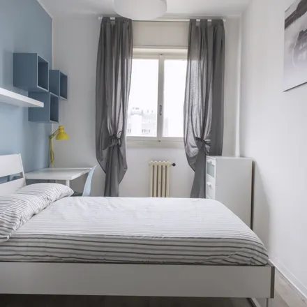 Rent this 5 bed room on Area cani Via Federico Engels-Carlo Marx in Via Federico Engels, 20153 Milan MI