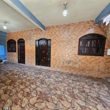 Rent this 2 bed house on Rua da Paz in São Bento, Região Geográfica Intermediária do Rio de Janeiro - RJ
