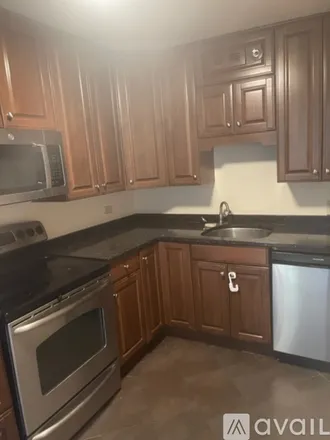 Rent this 1 bed condo on 200 N Dearborn St