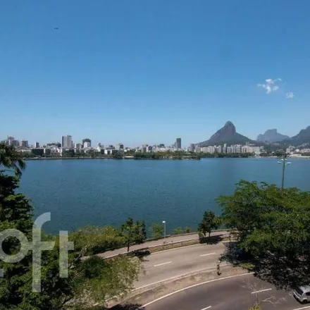 Image 1 - Avenida Epitácio Pessoa 3540, Lagoa, Rio de Janeiro - RJ, 22471-003, Brazil - Apartment for sale