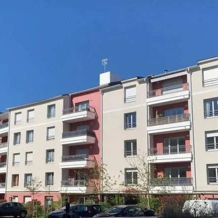 Image 1 - 30 Rue du Maréchal Leclerc, 28110 Lucé, France - Apartment for rent
