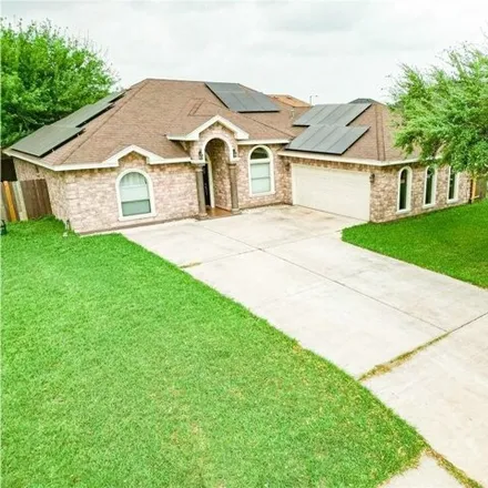 Buy this 3 bed house on 328 North 18th Street in Hidalgo, TX 78557