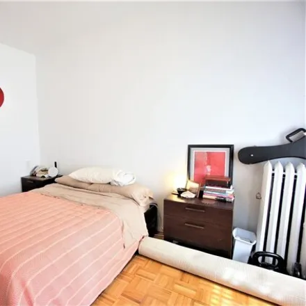 Image 6 - 330 West 43rd Street, New York, NY 10036, USA - House for rent