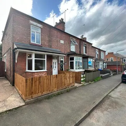 Buy this 3 bed house on Scalpcliffe Road in Burton-on-Trent, DE15 9AA