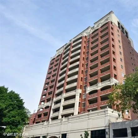Rent this 2 bed condo on 826-842 West Grace Street in Chicago, IL 60613
