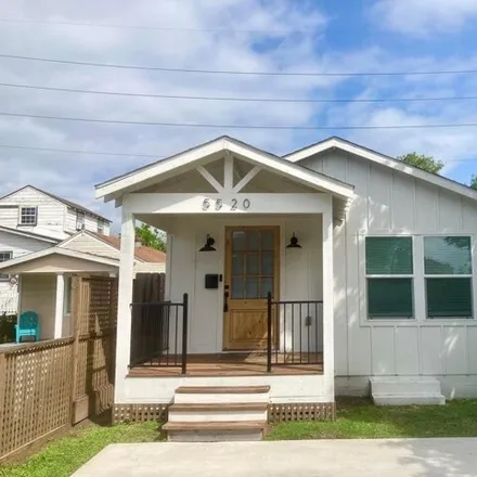 Rent this 3 bed house on 5562 Avenue Q in Galveston, TX 77551