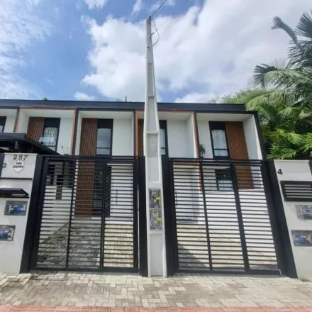 Rent this 2 bed house on Rua Regente Feijó 257 in Glória, Joinville - SC