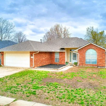 Buy this 3 bed house on 627 Night Hawk Drive in Norman, OK 73072