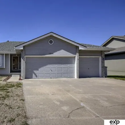 Buy this 3 bed house on 13252 South 35th Avenue in Bellevue, NE 68123