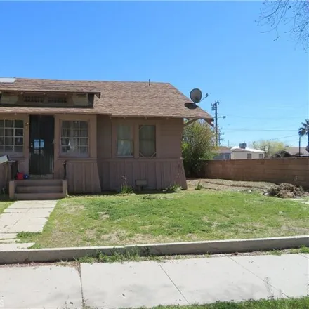 Buy this 6 bed house on 44724 Cedar Avenue in Lancaster, CA 93534