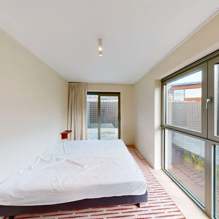 Rent this 1 bed apartment on Sint-Laureisstraat 39 in 2018 Antwerp, Belgium