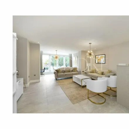 Image 1 - Lyndhurst Road, London, NW3 5PE, United Kingdom - Apartment for rent