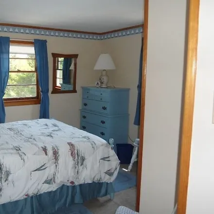 Rent this 3 bed house on Barnegat Light in NJ, 08006