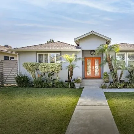 Buy this 3 bed house on 4853 Stansbury Avenue in Los Angeles, CA 91423
