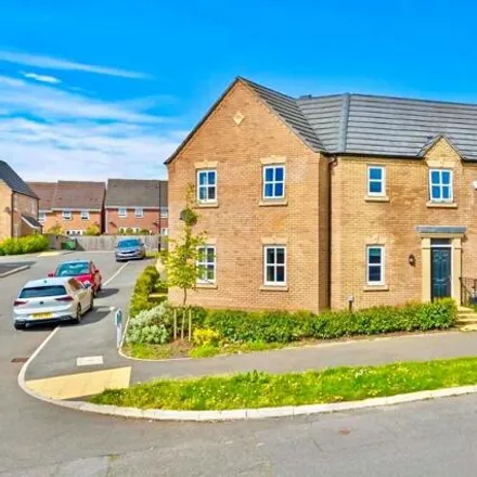 Buy this 3 bed duplex on 20 Weir Way in Coventry, CV3 1QL