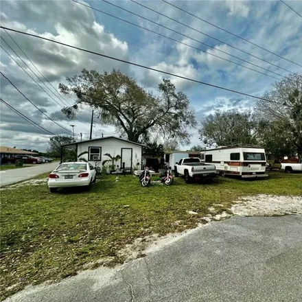Image 4 - Northeast 12th Street, Cypress Quarters, Okeechobee County, FL 34972, USA - House for sale