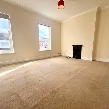 Rent this 2 bed apartment on 98 Welholme Road in Grimsby, DN32 0NG