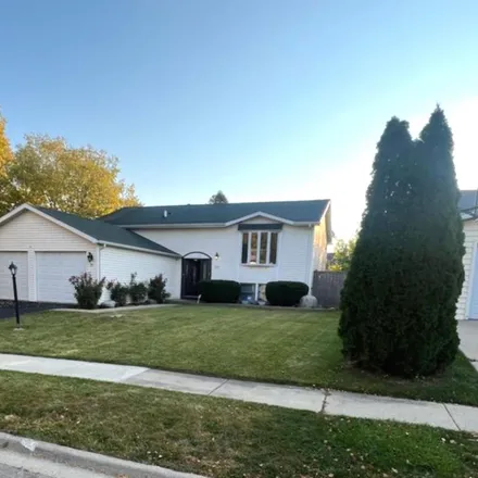 Buy this 4 bed house on 29 Evergreen Road in Streamwood, IL 60107