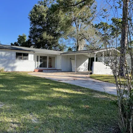 Buy this 3 bed house on 5625 Selton Avenue in Jacksonville, FL 32277