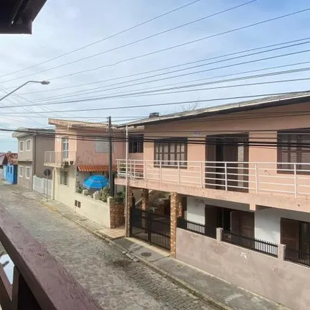 Rent this 2 bed house on Travessa Daniel Faraco in Centro, Garopaba - SC