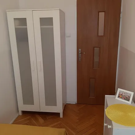Image 4 - Kinowa 25, 04-030 Warsaw, Poland - Apartment for rent