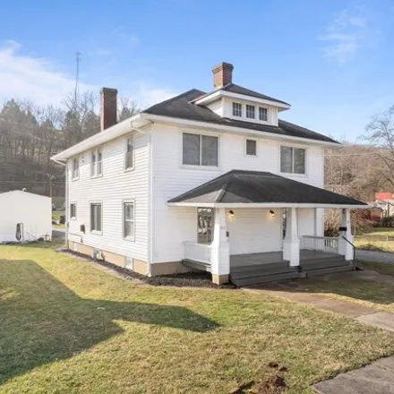 Image 2 - 410 East 4th Street, Augusta, KY 41002, USA - House for sale