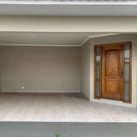 Buy this 4 bed house on Rua Quatorze de Julho in Vila Margarida, Ourinhos - SP